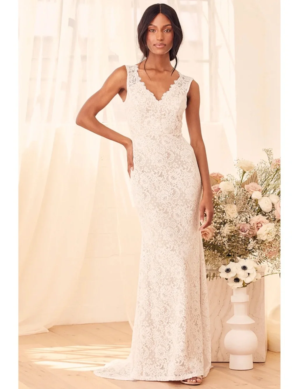 NWT Lulu’s Spectacular Romance White Lace Sleeveless Mermaid Maxi Dress Size XS